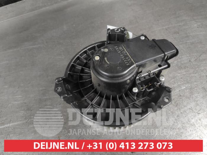 Toyota Rav-4 Kachel Ventilatiemotor O706875