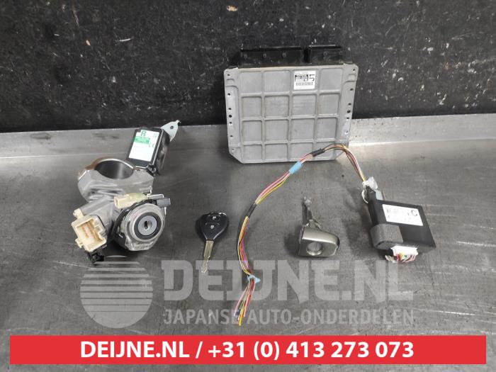 Toyota Rav-4 Kontaktslot+Sleutel O706916