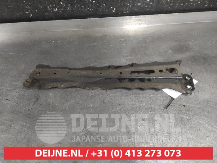 Gebruikte Subframe Toyota RAV4 (A3) 2.0 16V Valvematic 4x4 Prijs op aanvraag aangeboden door V.Deijne Jap.Auto-onderdelen BV