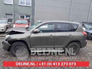 Toyota Rav-4 Trittbrett links O706941 foto 3