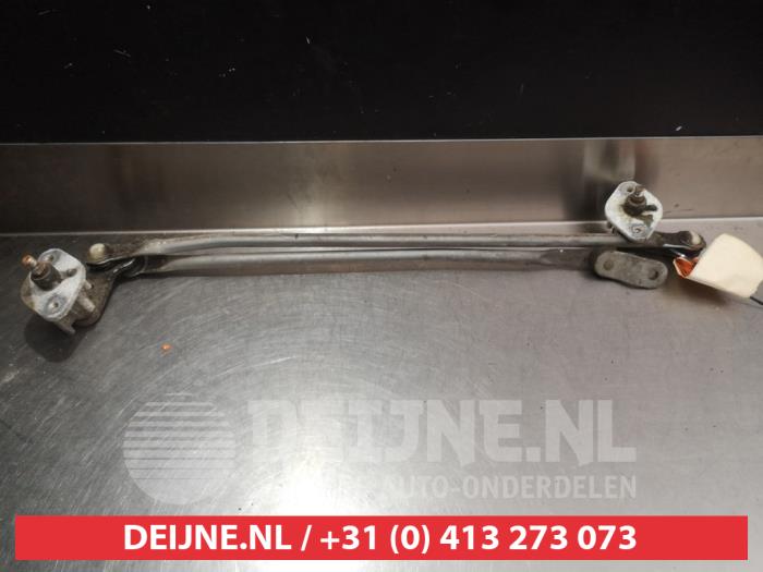 Mazda 323 Scheibenwischer Mechanik O349513