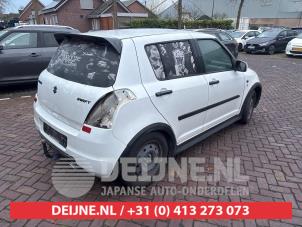 Suzuki Swift Achterklep O707024 foto 3