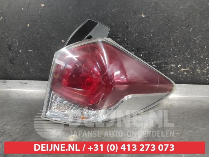 Toyota Verso-S Rücklicht rechts O707063