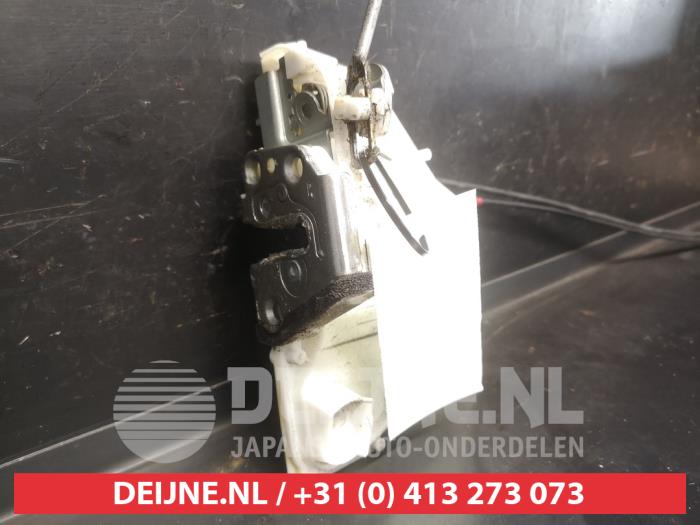 Suzuki Swift Deurslot Mechaniek 4Deurs links-voor O707270