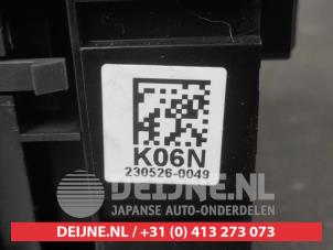 Hyundai Ioniq Handrem schakelaar O707360 foto 3