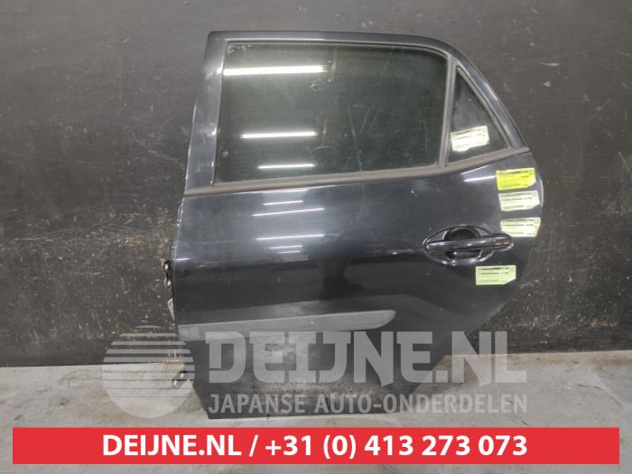 Toyota Auris Tür 4-türig links hinten O707376