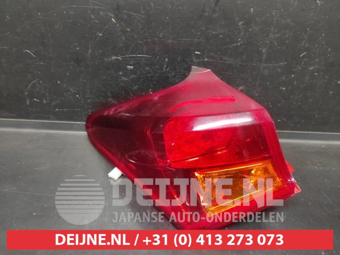 Toyota Auris Achterlicht links O707451
