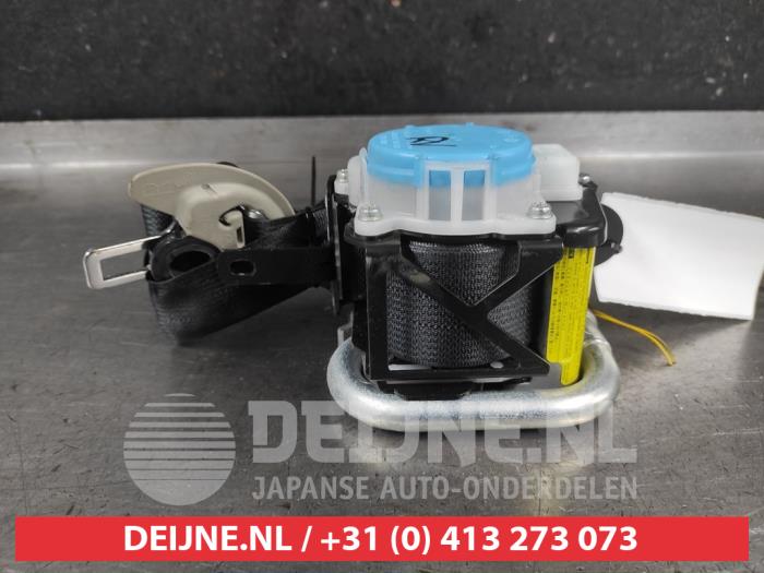 Toyota Verso-S Sicherheitsgurt rechts vorne O707461