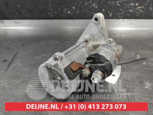 Toyota Verso-S Starter O707471 photo 2