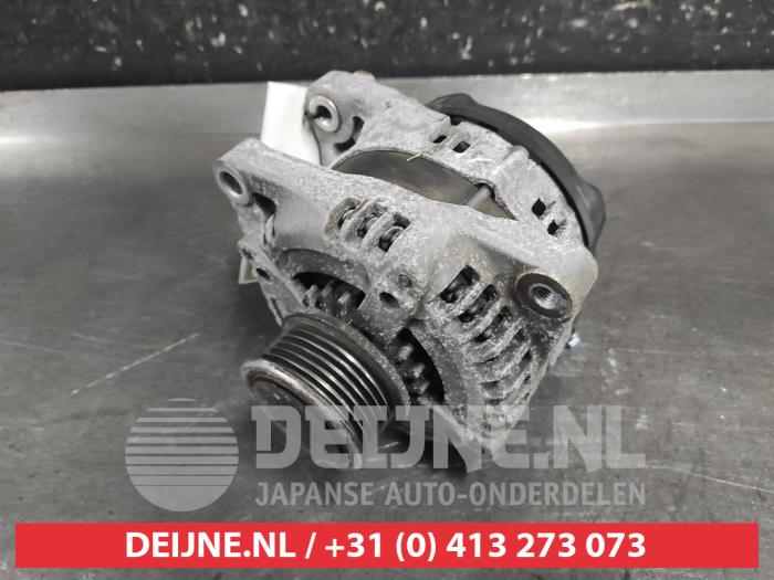 Gebruikte Dynamo Toyota Verso S 1.4 D-4D Prijs op aanvraag aangeboden door V.Deijne Jap.Auto-onderdelen BV