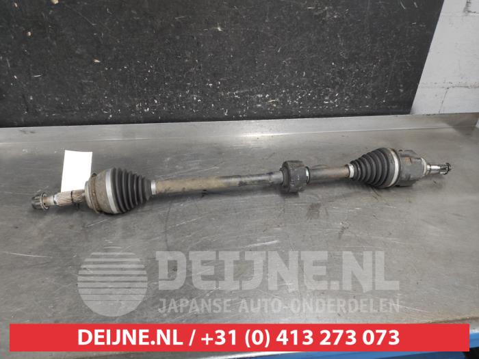 Toyota Verso-S Antriebswelle rechts vorne O707477