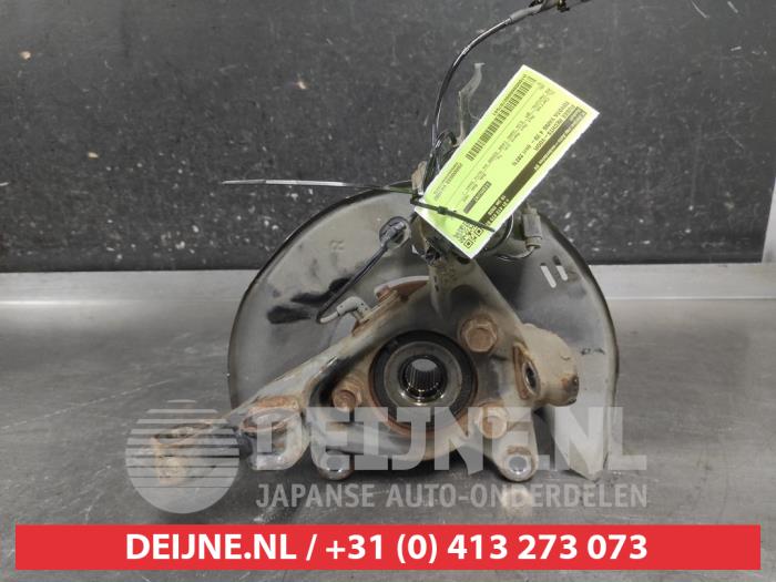 Toyota Yaris Fusee rechts-voor O707541