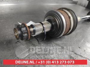 Toyota Yaris Front drive shaft, left O707547 photo 3