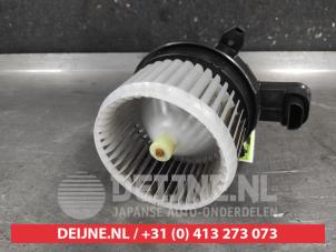 Toyota Yaris Kachel Ventilatiemotor O707550 foto 2