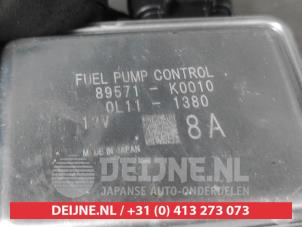 Toyota Yaris Kraftstoffpumpe Modul O707557 foto 2