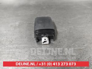 Gebruikte Regensensor Toyota Yaris IV (P21/PA1/PH1) 1.5 12V Hybrid 115 Prijs op aanvraag aangeboden door V.Deijne Jap.Auto-onderdelen BV