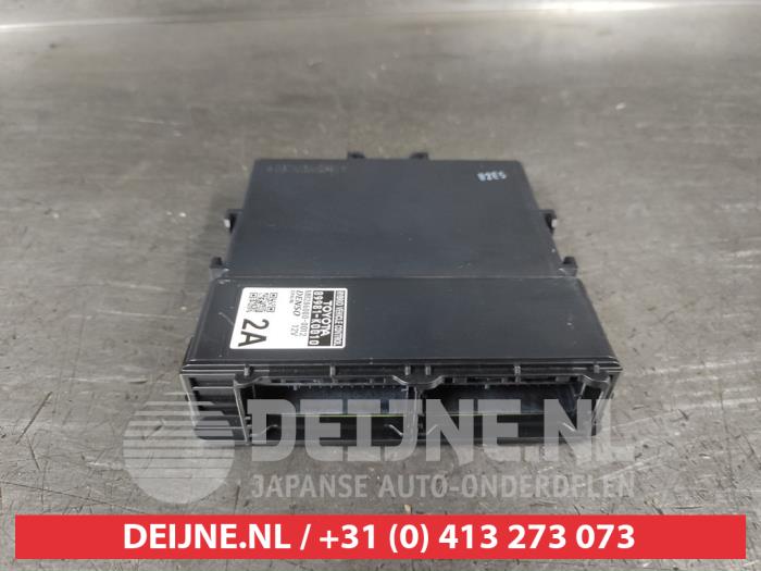 Toyota Yaris Computer hybride accu O707561