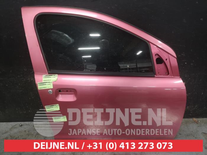 Suzuki Alto Front door 4-door, right O707826