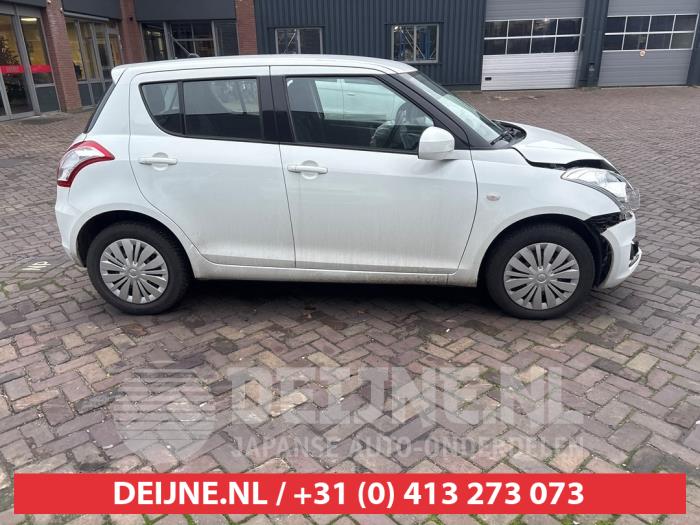 Suzuki Swift Türscheibe 4-türig rechts vorne O707876