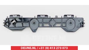 Nieuwe Bumpersteun links-achter Toyota Corolla Prijs € 25,87 Inclusief btw aangeboden door V.Deijne Jap.Auto-onderdelen BV