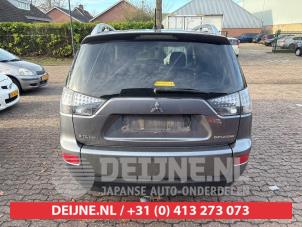 Mitsubishi Outlander Achterbumper O707946 foto 2