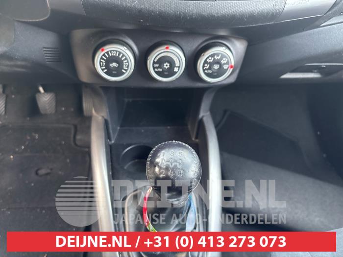 Mitsubishi Outlander Heizung Bedienpaneel O707967