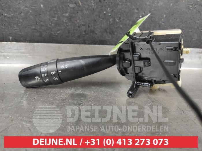 Suzuki Swift Licht Schalter O708142