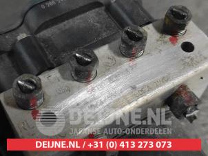 Suzuki Swift ABS Pumpe O708146 foto 2