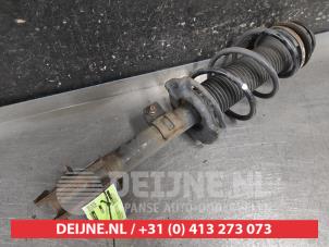 Gebruikte Schokdemperpoot rechts-voor Suzuki Swift (ZA/ZC/ZD) 1.2 16V Prijs op aanvraag aangeboden door V.Deijne Jap.Auto-onderdelen BV