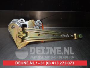Suzuki Swift Ruitmechaniek 4Deurs links-achter O290862 foto 2