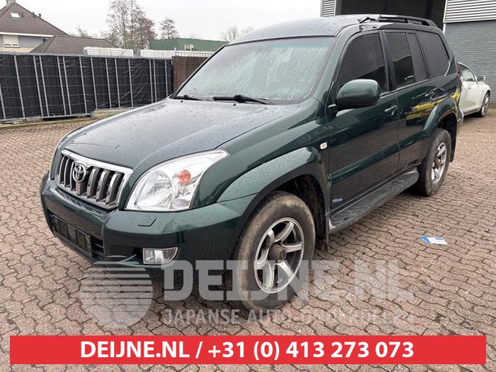 Toyota Landcruiser Kotflügel links vorne O708318