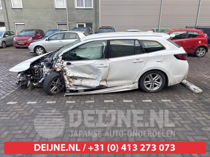 Toyota Corolla Extra Ruit 4Deurs links-achter O708698