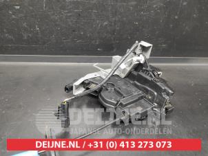 Kia Niro Door lock mechanism 4-door, front left O708526 photo 2