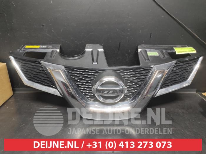 Nissan X-Trail Grille O708671