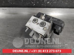 Gebruikte ABS Pomp Honda Jazz (GD/GE2/GE3) 1.4 i-Dsi Prijs op aanvraag aangeboden door V.Deijne Jap.Auto-onderdelen BV