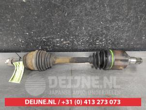 Gebruikte Homokineetas links-voor Mitsubishi Outlander (CW) 2.4 16V Mivec 4x2 Prijs op aanvraag aangeboden door V.Deijne Jap.Auto-onderdelen BV