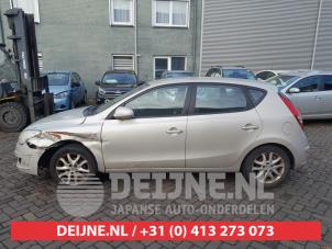Hyundai I30 Extra window 4-door, left O708771 photo 2