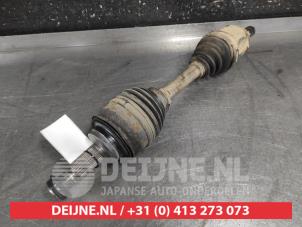 Gebruikte Cardanas links-voor (VWA) Toyota Land Cruiser (J12) 3.0 D-4D 16V Prijs op aanvraag aangeboden door V.Deijne Jap.Auto-onderdelen BV