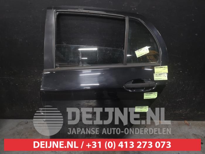 Toyota Yaris Portier 4Deurs links-achter O708906