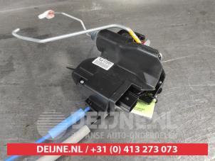 Kia Picanto Door lock mechanism 4-door, front left O708936 photo 3