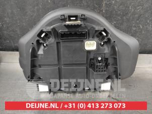 Toyota Aygo Tacho - Kombiinstrument KM O709127 foto 2