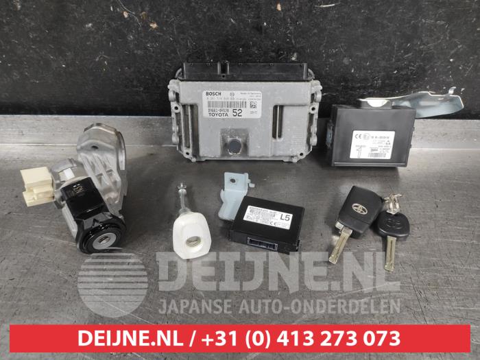 Toyota Aygo Engine management computer O709140