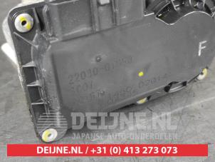 Toyota Verso Drosselklappengehäuse O709230 foto 2