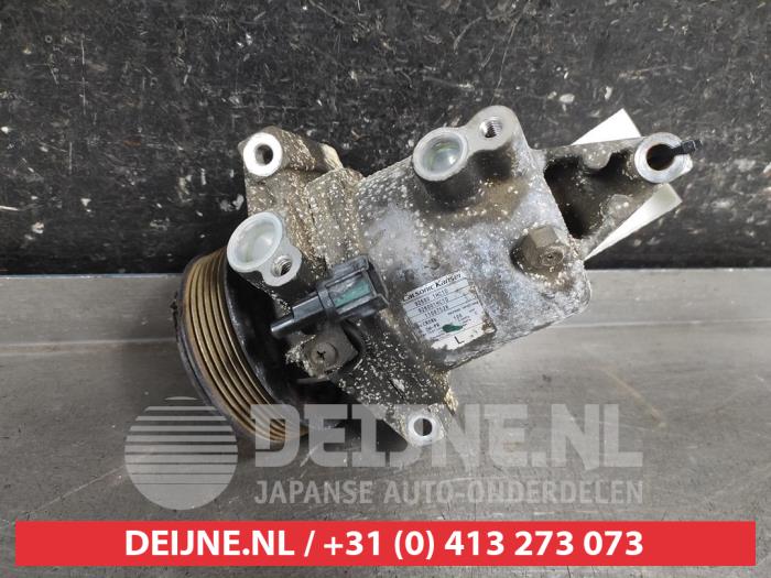 Gebruikte Aircopomp Nissan Micra (K13) 1.2 12V DIG-S Prijs € 150,00 Margeregeling aangeboden door V.Deijne Jap.Auto-onderdelen BV