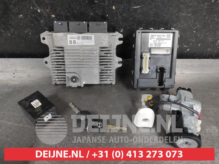 Nissan Micra Kontaktslot+Sleutel O709287