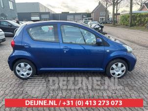 Toyota Aygo Portier 4Deurs rechts-achter O709317 foto 3