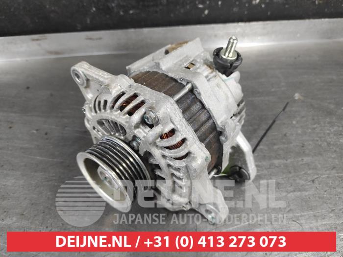 Gebruikte Alternator Mitsubishi Space Star (A0) 1.2 12V Prijs op aanvraag aangeboden door V.Deijne Jap.Auto-onderdelen BV