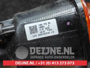 Suzuki Jimny Richtungsanzeiger rechts O9990009811 foto 4