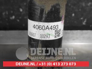Mitsubishi Space Star Schokdemperpoot links-voor O709573 foto 2