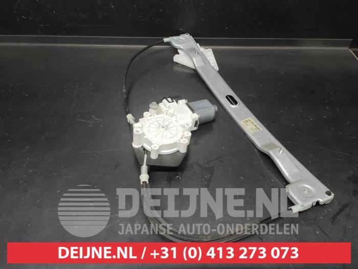 Mitsubishi Colt Fenstermechanik 4-türig rechts hinten O709807
